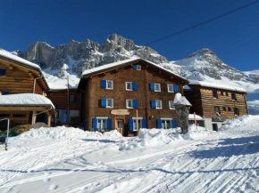 Отель Berghaus Sulzfluh - Alpenhütte  Санкт-Антёниен